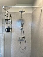 Lindarholl Guesthouse