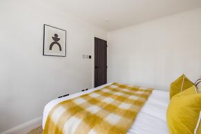 The Fulham Broadway Apartment