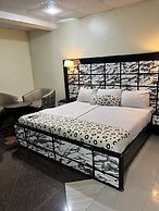 Francinesplace Hotel