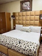 Francinesplace Hotel