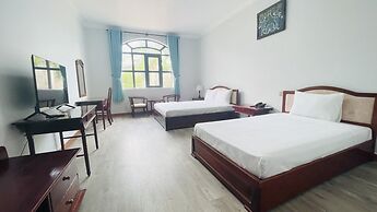 Ngoc Thu Hotel