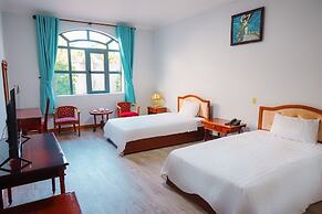 Ngoc Thu Hotel