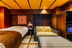 Hotel Lotus Okayama - Adults Only