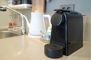 ELBON the Stay X BONA Travel