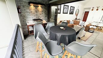 Luxury Apartment St Lucia 43 On the Bridge