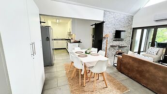 Luxury Apartment St Lucia 43 On the Bridge