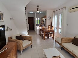 Cyprus, 2 Beds Ensuite, Pool, Patios, Wifi, Parkin