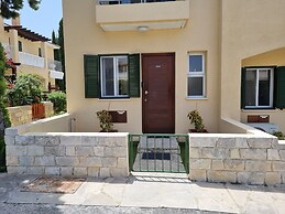 Cyprus, 2 Beds Ensuite, Pool, Patios, Wifi, Parkin