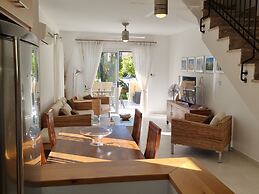 Cyprus, 2 Beds Ensuite, Pool, Patios, Wifi, Parkin
