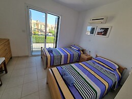 Cyprus, 2 Beds Ensuite, Pool, Patios, Wifi, Parkin