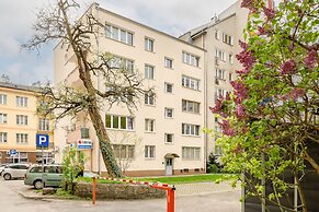 Family Apartment Warsaw by Renters