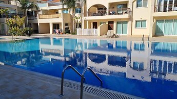 Spacious 2-bed Apartment in Sotira With Pool