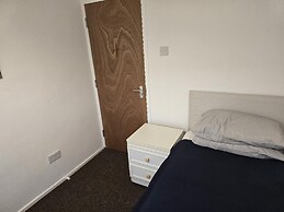 Chathamhouse/sleeps7/tv/wifi/freep