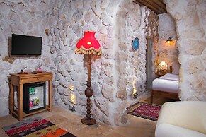 Cappadocia Çavuşin Stone House