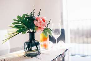 Remarkable 4-bed House in Cardiff