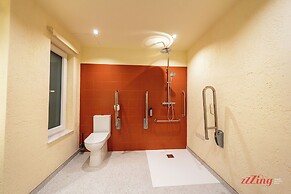 Stuart Rooms by Zzzing