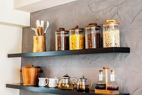 Stuart Rooms by Zzzing