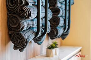 Stuart Rooms by Zzzing