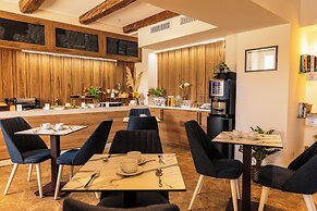 El Doris Boutique Living