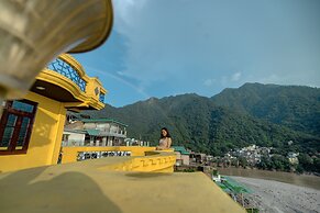 Shalom Backpackers Rishikesh