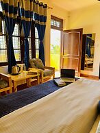 Shalom Backpackers Rishikesh