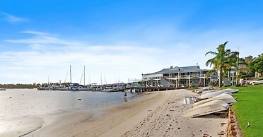 The Oasis One Mile beach