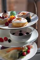 Palazzo Goldoni Condotti Collection