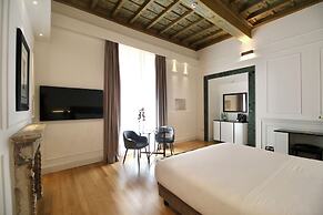 Palazzo Goldoni Condotti Collection
