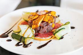 Palazzo Goldoni Condotti Collection