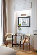 Palazzo Goldoni Condotti Collection