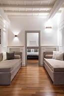 Palazzo Goldoni Condotti Collection