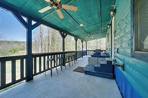 Broken Bow Cabin w/ Hot Tub, Fire Pit & Creek View