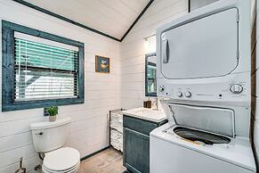 Broken Bow Cabin w/ Hot Tub, Fire Pit & Creek View