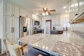 2 Mi to Grand Lake: Grove Home w/ Fenced-in Yard