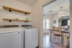 2 Mi to Grand Lake: Grove Home w/ Fenced-in Yard