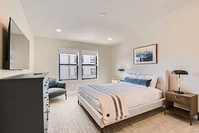 Helling Circle Hideaway 303 3 Bedroom Condo by RedAwning