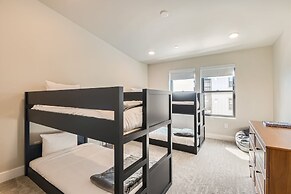 Helling Circle Hideaway 303 3 Bedroom Condo by RedAwning