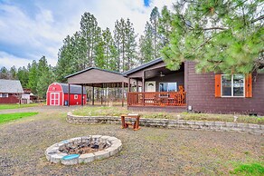 Oregon Cabin on Pine Hollow Reservoir w/ Mtn View!