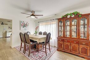 7 Mi to Soboba Casino: Hemet Home w/ Patios!