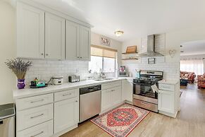 7 Mi to Soboba Casino: Hemet Home w/ Patios!
