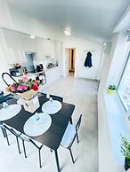 Immaculate 2 Bed House in Cambridge