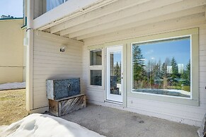 Picturesque Mt Spokane Condo Near Skiing & Biking!