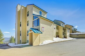 Picturesque Mt Spokane Condo Near Skiing & Biking!