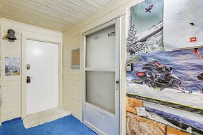 Picturesque Mt Spokane Condo Near Skiing & Biking!