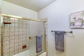 Cozy Cabin in Pine Mountain Lake Near Yosemite!