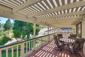 Cozy Cabin in Pine Mountain Lake Near Yosemite!
