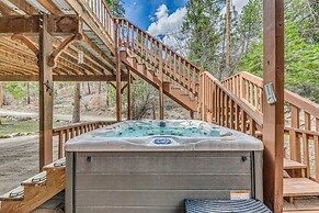 Ruidoso Mountain Home w/ 3 Decks & Grill!