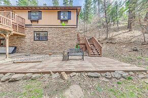 Ruidoso Mountain Home w/ 3 Decks & Grill!