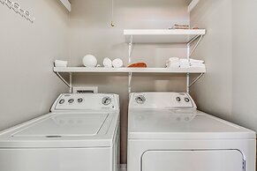 Ruidoso Mountain Home w/ 3 Decks & Grill!