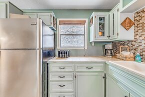 Ruidoso Mountain Home w/ 3 Decks & Grill!